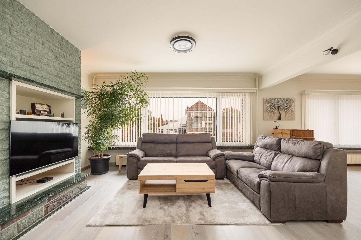 Royaal wonen in Borsbeek - 185 m² appartement met zonnig terras - photo 5