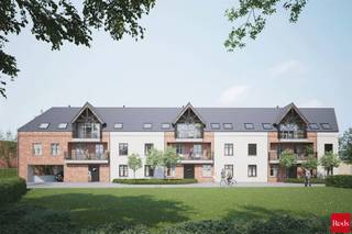 In de ondergrondse parkeergarage van de nieuwbouwresidentie in de Begijnenstraat 7 in Sint-Antonius bevinden zich nog enkele ondergrondse staanplaatsen. Deze Residentie is gelegen in het centrum van Sint-Antonius. <br /><br />Vraagprijs per staanplaats vanaf € 22 750,00.<br /><br />Voor meer info of een bezoek ter plaatse kan u vrijblijvend contact opnemen met Karin via karin@reds.be of op het nr.: 0486 97 84 27.