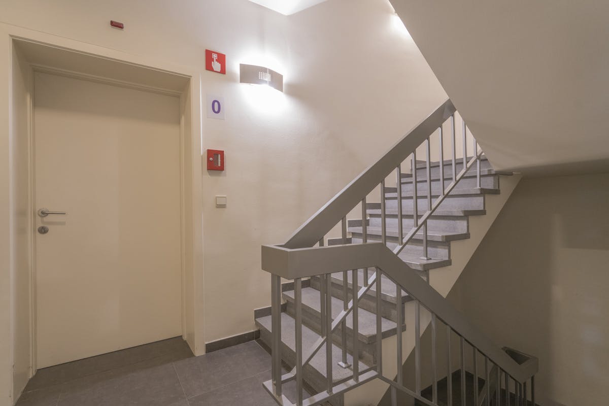 Kantoorruimtes met parking te huur in centrum van Kortrijk - foto 4