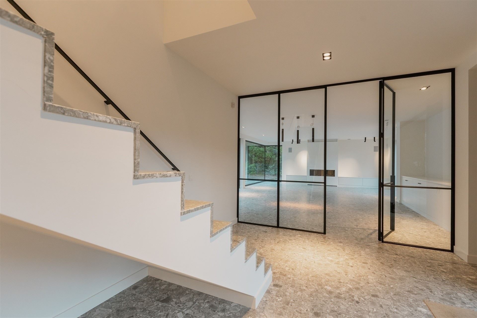 Villa - photo 4