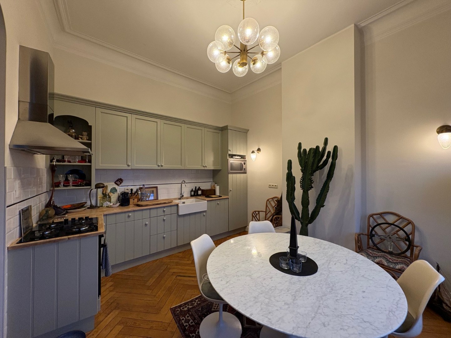 Stijlvol 2-slaapkamerappartement op wandelafstand van Centraal Station - foto 2