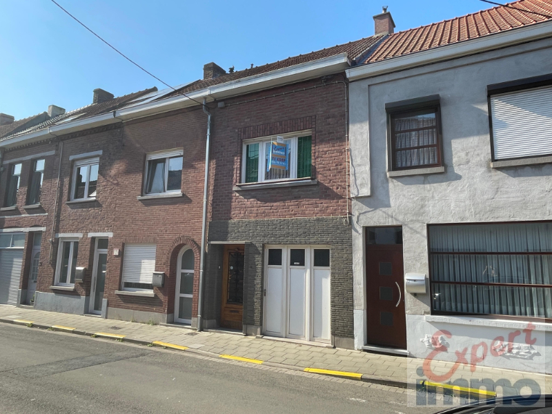 Instapklare op te frissen goed ingedeelde gezinswoning TE KOOP via EXPERT-IMMO - foto 3