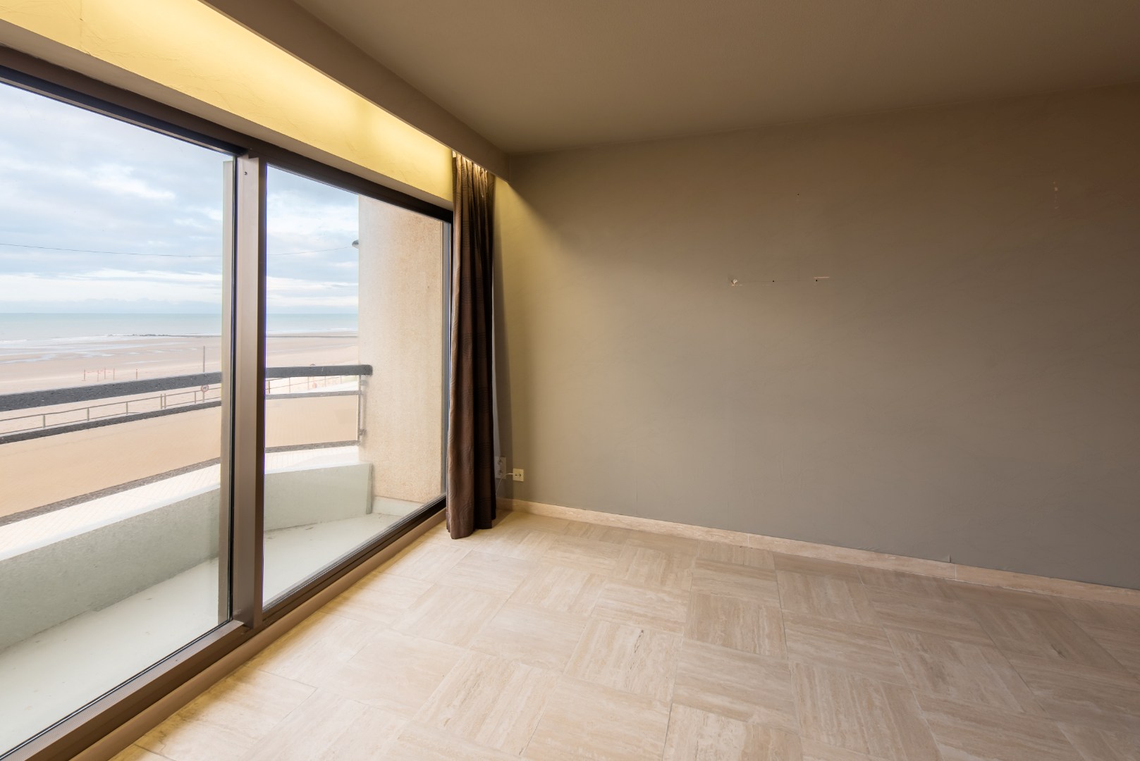 Appartement met frontaal zeezicht en twee slaapkamers - foto 5