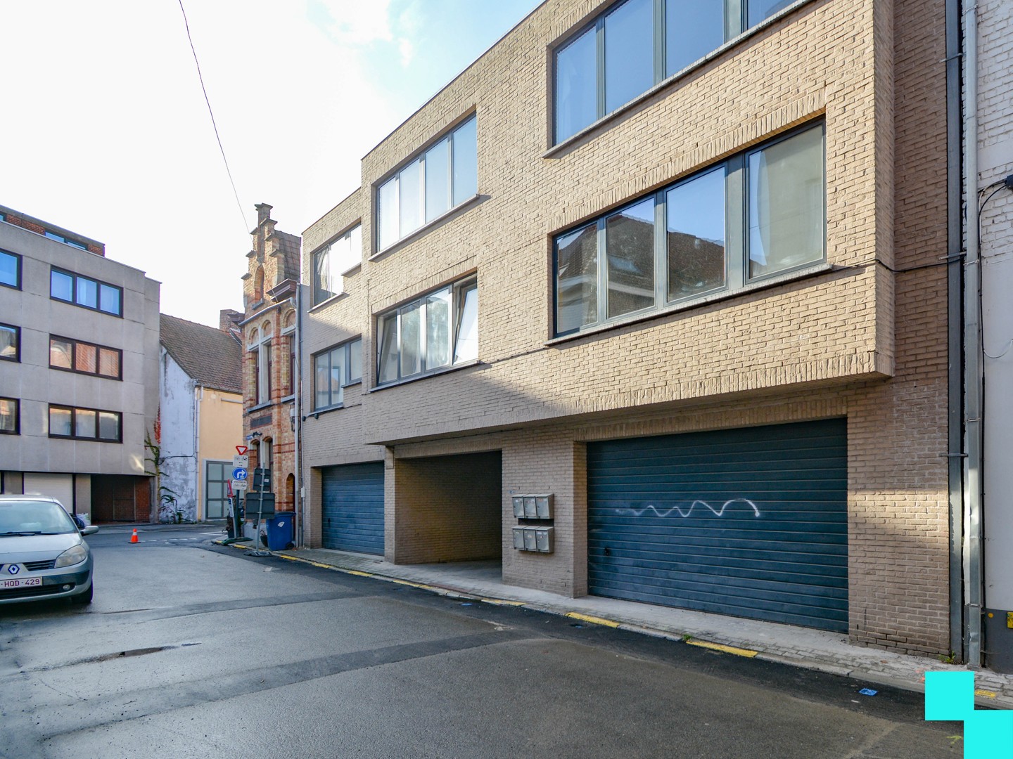 Ondergrondse afgesloten garagebox - centrum Roeselare - photo 4