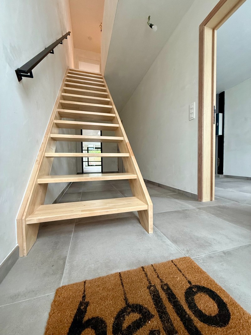 Energiezuinige (A) totaalrenovatie met 3 slaapkamers én zonnige tuin (inclusief vloerverwarming &amp; 8 zonnepanelen) - foto 2