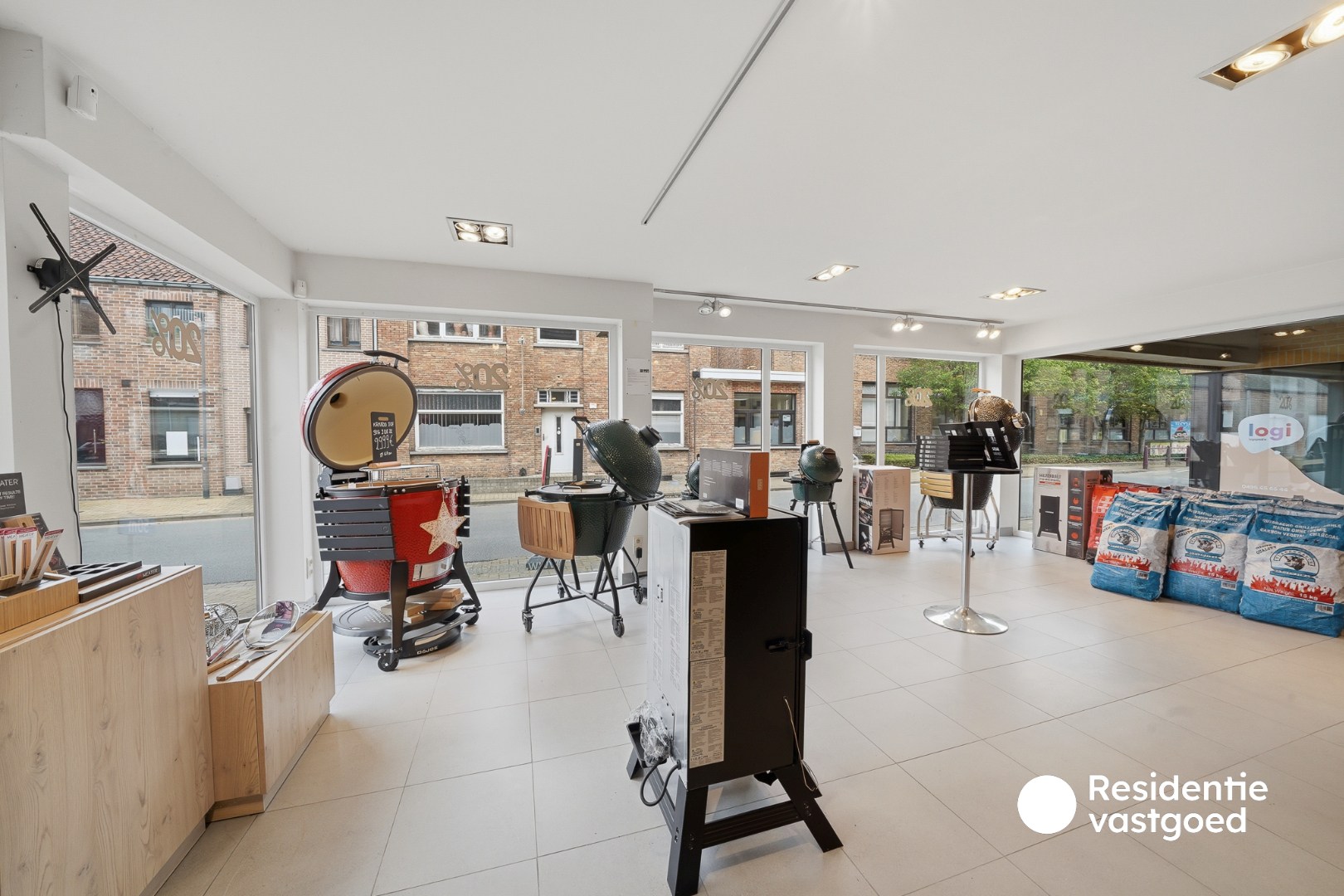 Handelszaak met commerciële mogelijkheden in Ettelgem - foto 4