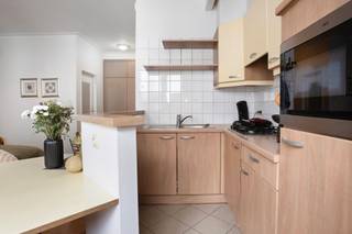 Studio-appartement op toplocatie in het centrum van Antwerpen. Een ideale starters woonplek of investering.Indeling:Goed onderhouden studio op de 2e...