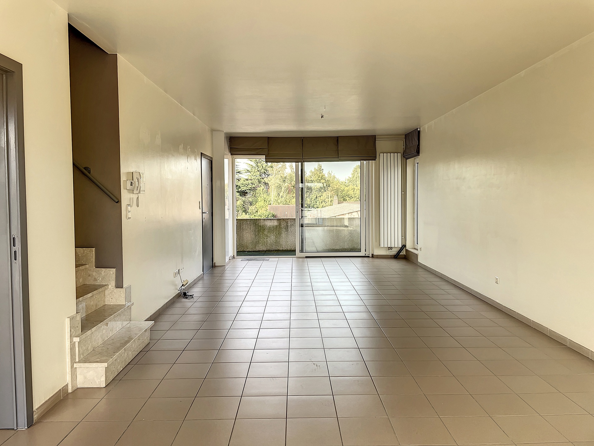 Lichtrijk duplex appartement met terras te Baarle Dorp - foto 2