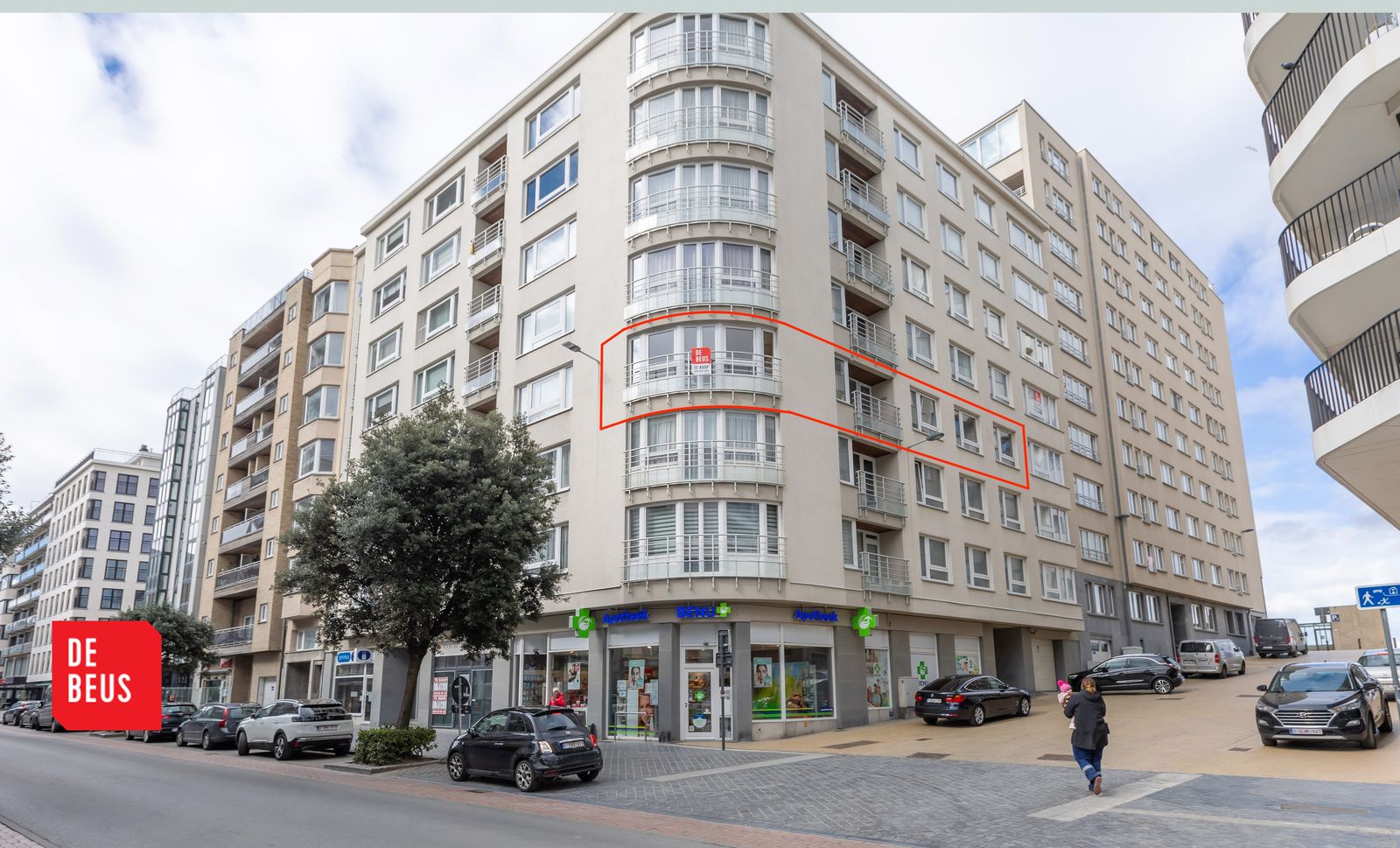 Ruim en lichtrijk appartement met 3 slaapkamers pal aan strand - foto 1