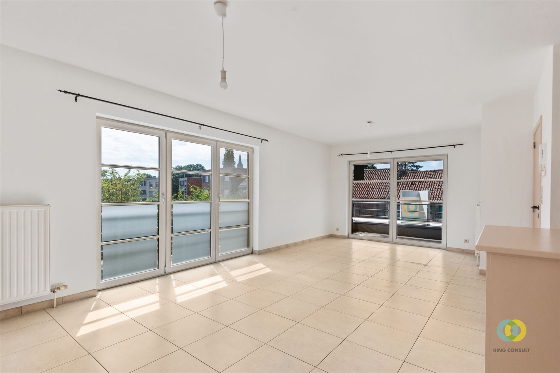 appartement avec deux chambres et un garage - photo 4