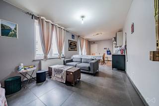 We Invest Liège vous propose cet appartement d’environ 50 m² situé au deuxième étage d’un immeuble en très bon état. Il se compose d’un...