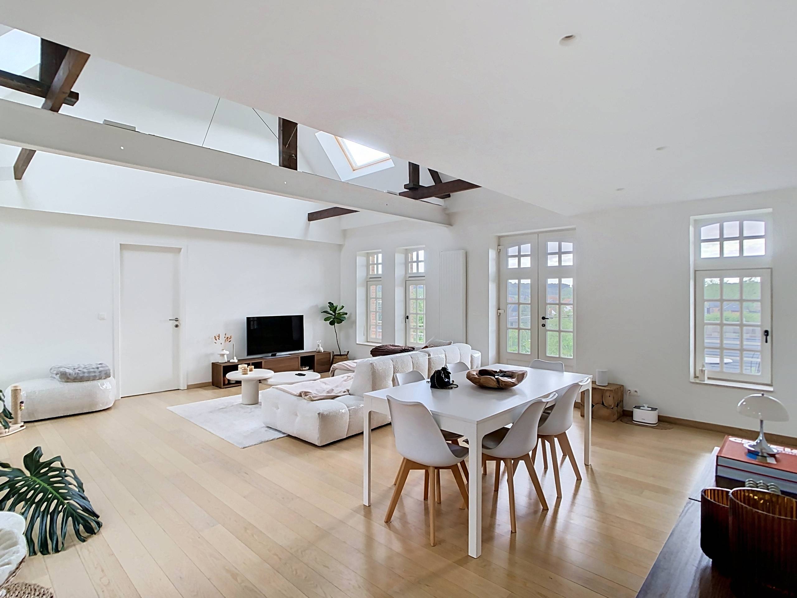 Prachtig en luxues appartement met 2 slaapkamers - foto 3