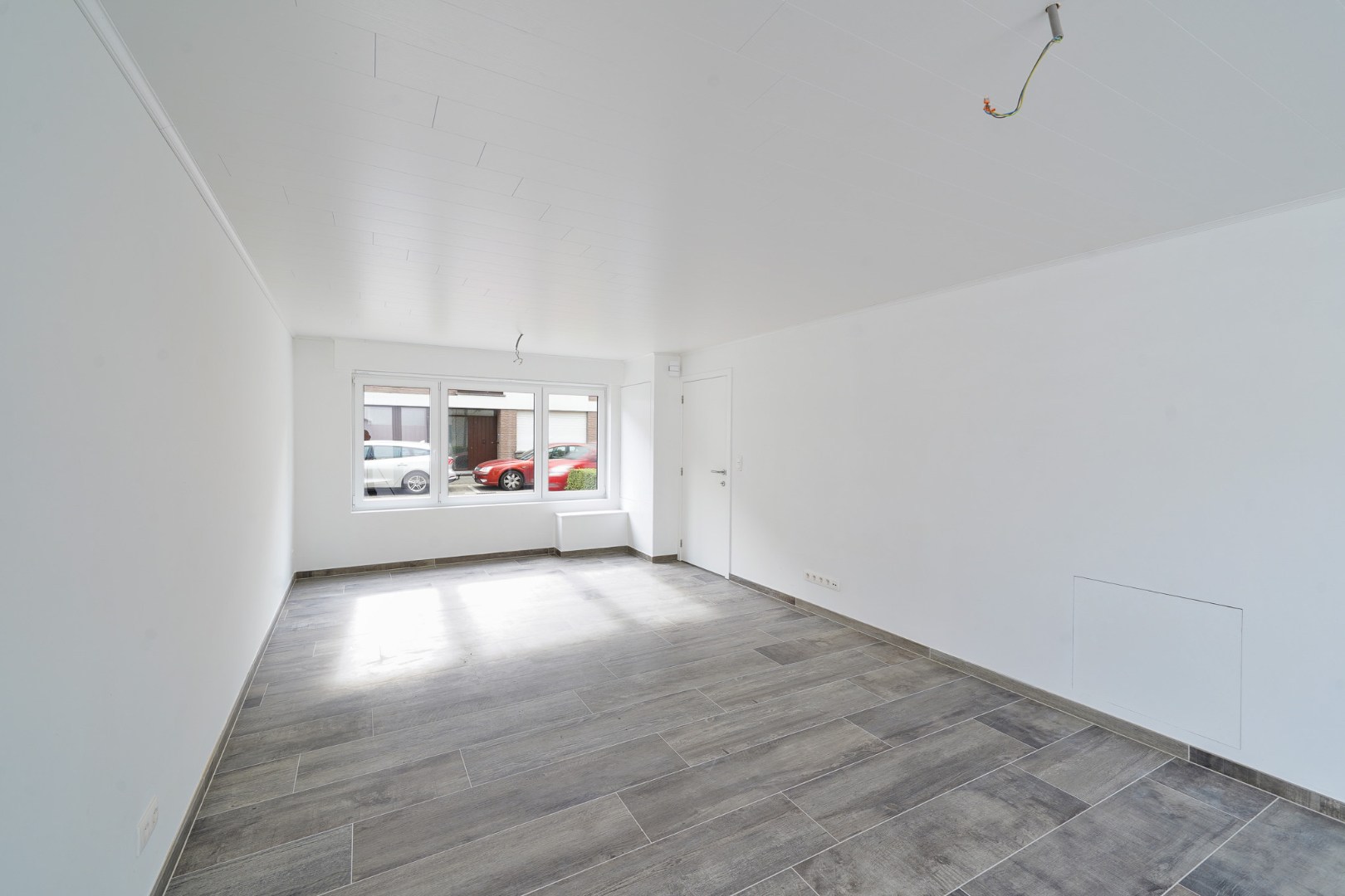 Volledig gerenoveerde rijwoning met 3 slaapkamers in Stene - foto 3