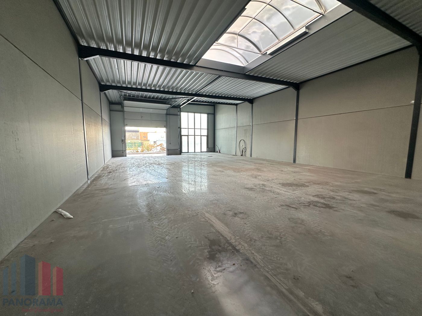 Nieuwbouw KMO-unit van 300 m² te huur! - photo 3