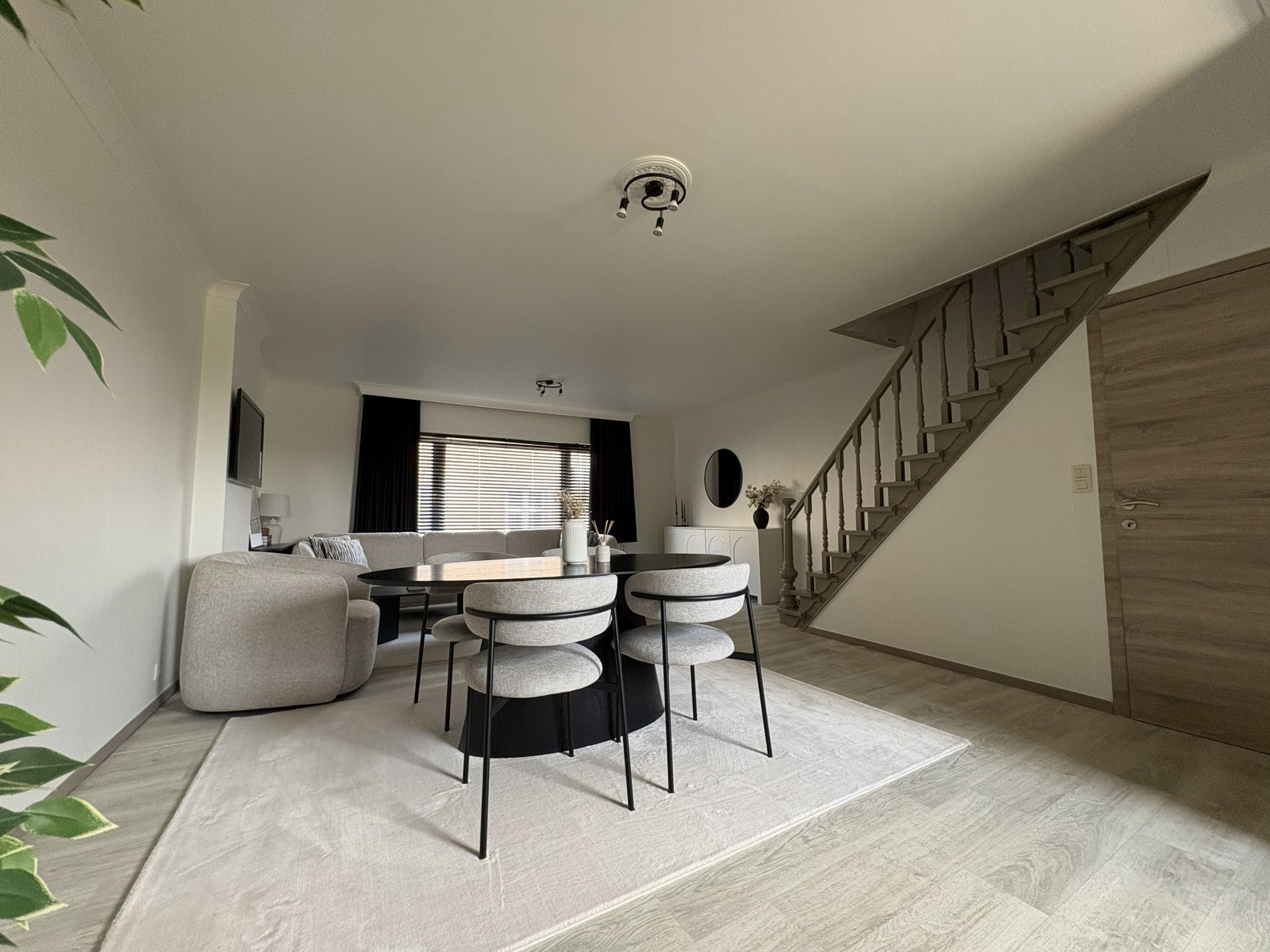 BEL-ETAGE WONING MET CENTRALE LIGGING TE AVELGEM - foto 5
