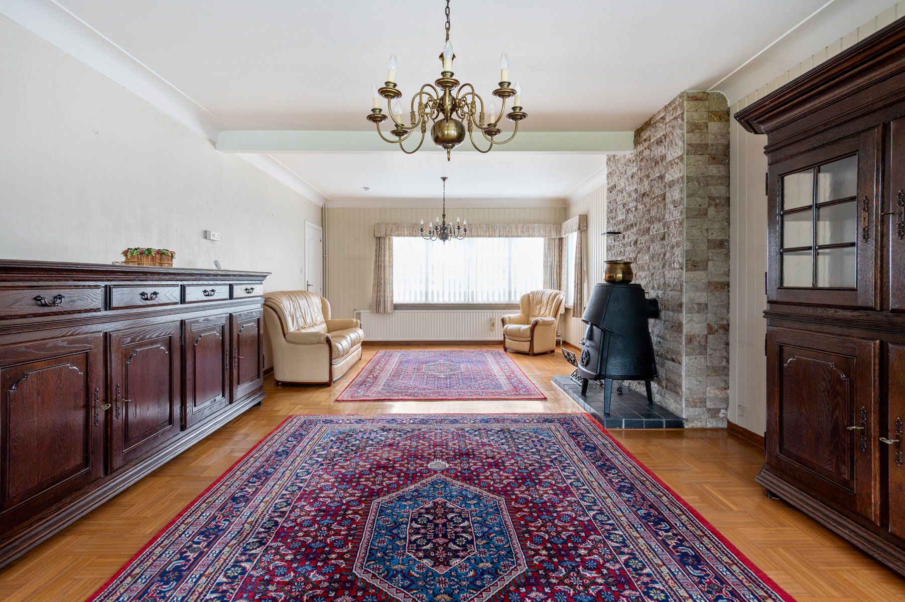 Te renoveren charmante woning op top locatie in Kapellen - foto 4