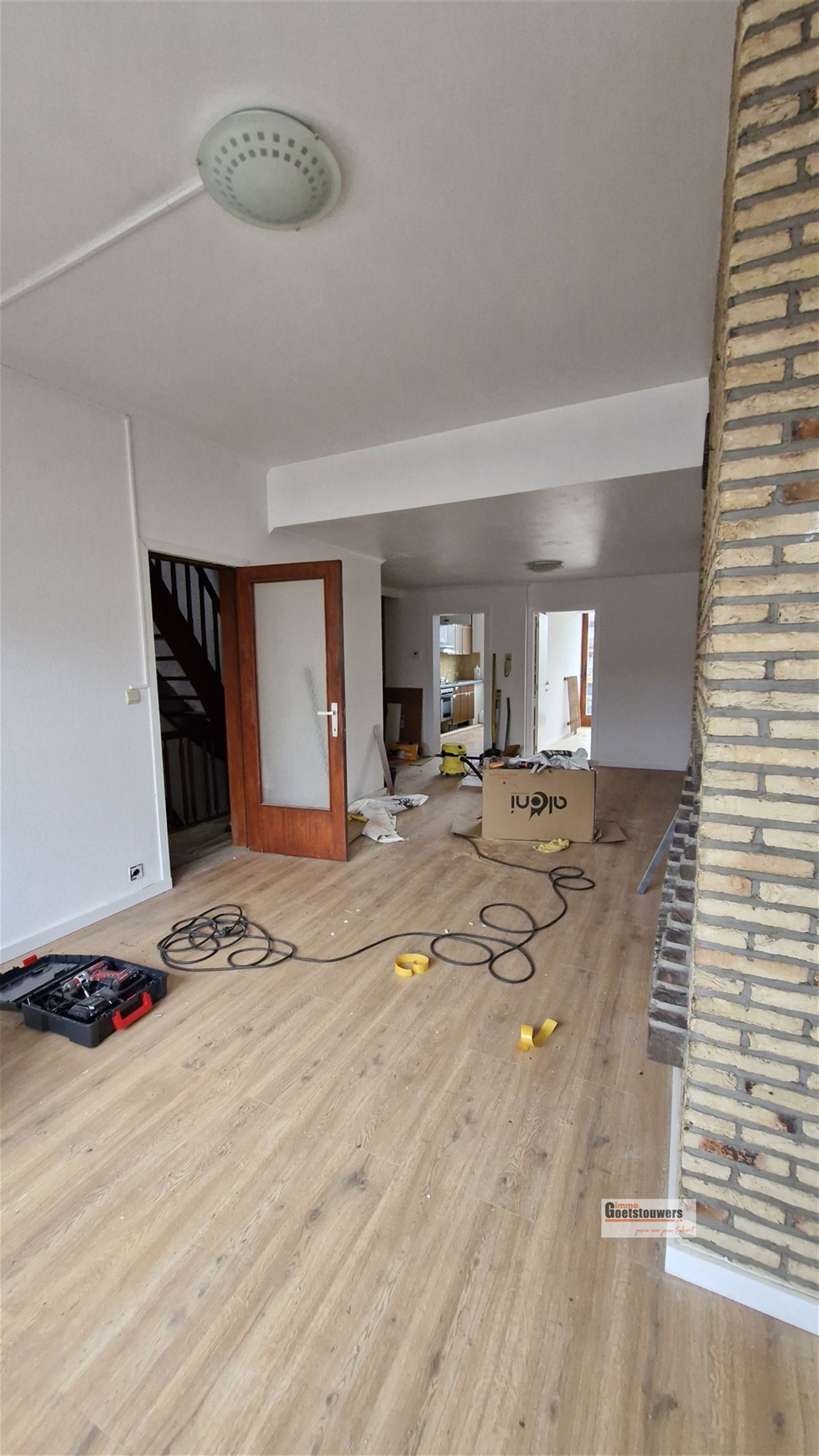 Duplexappartement zonder de garage met 2slpks, geen tuin - foto 4