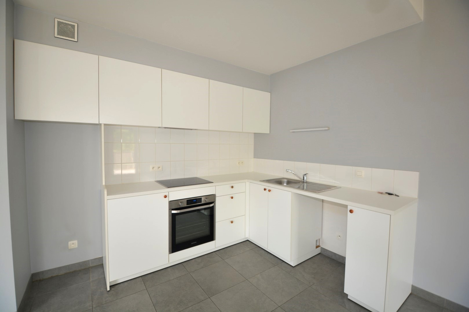 Appartement à louer à Broechem avec 2 chambres - photo 5