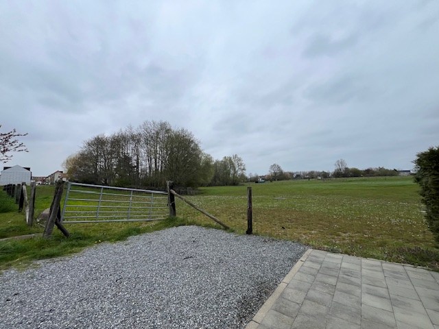Percelen weideland met een totale oppervlakte van ongeveer 2ha 36a 86ca - foto 2