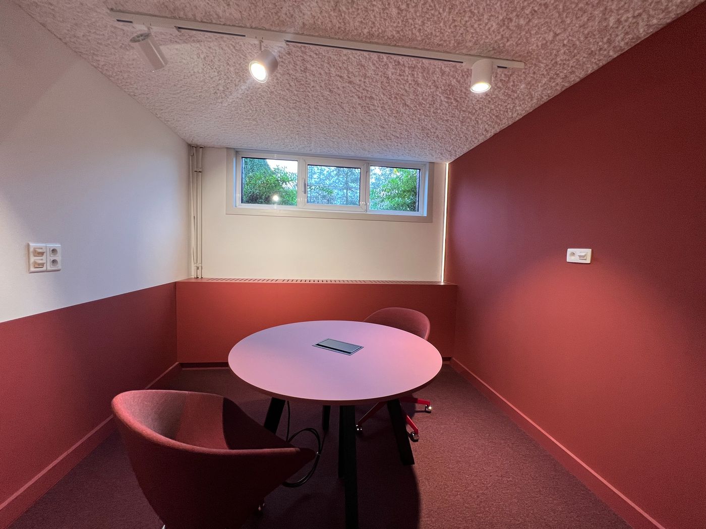 10 m² all-in kantoren (10 personen) langs Brugsevaart te Mariakerke - foto 5