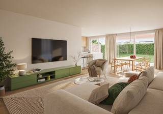 In onze nieuwe woonwijk in Heestert bij Zwevegem bouwt Danneels deze energiezuinige gezinswoning.<br /><br />Deze halfopen bebouwing op lot 5 heeft o.m. een open ingedeelde leefruimte, ingerichte keuken en badkamer, 3 slaapkamers, een garage én een zongerichte tuin.<br /><br />De woning is uitgerust met een geothermische warmtepomp, vloerverwarming, zonnepanelen en slimme ventilatie. Ook de aanleg van je oprit, voordeurpad, terras en de tuinafsluiting zijn inbegrepen.<br /><br />Je woning wordt sleutel-op-de-deur afgewerkt, volledig naar jouw smaak. Jij kiest keuken, badkamer en vloer- en wandtegels bij onze partners. Onze klantenbegeleider staat klaar om jou te ontzorgen.<br />