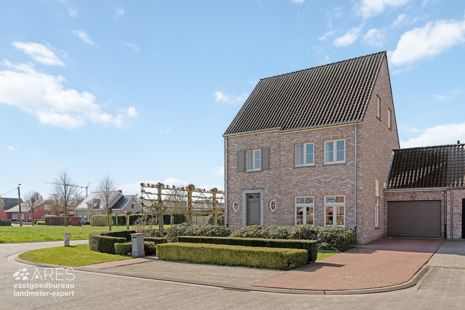 goed gelegen hoogwaardig afgewerkte ruime gezinswoning - foto 2