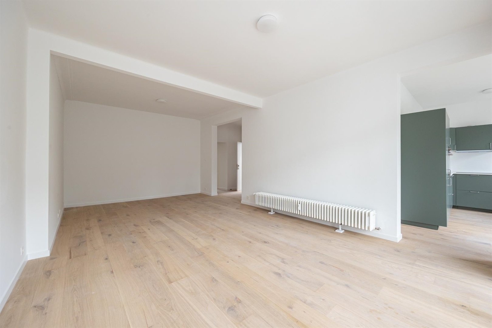 Expo ∣ Volledig gerenoveerd appartement - foto 4