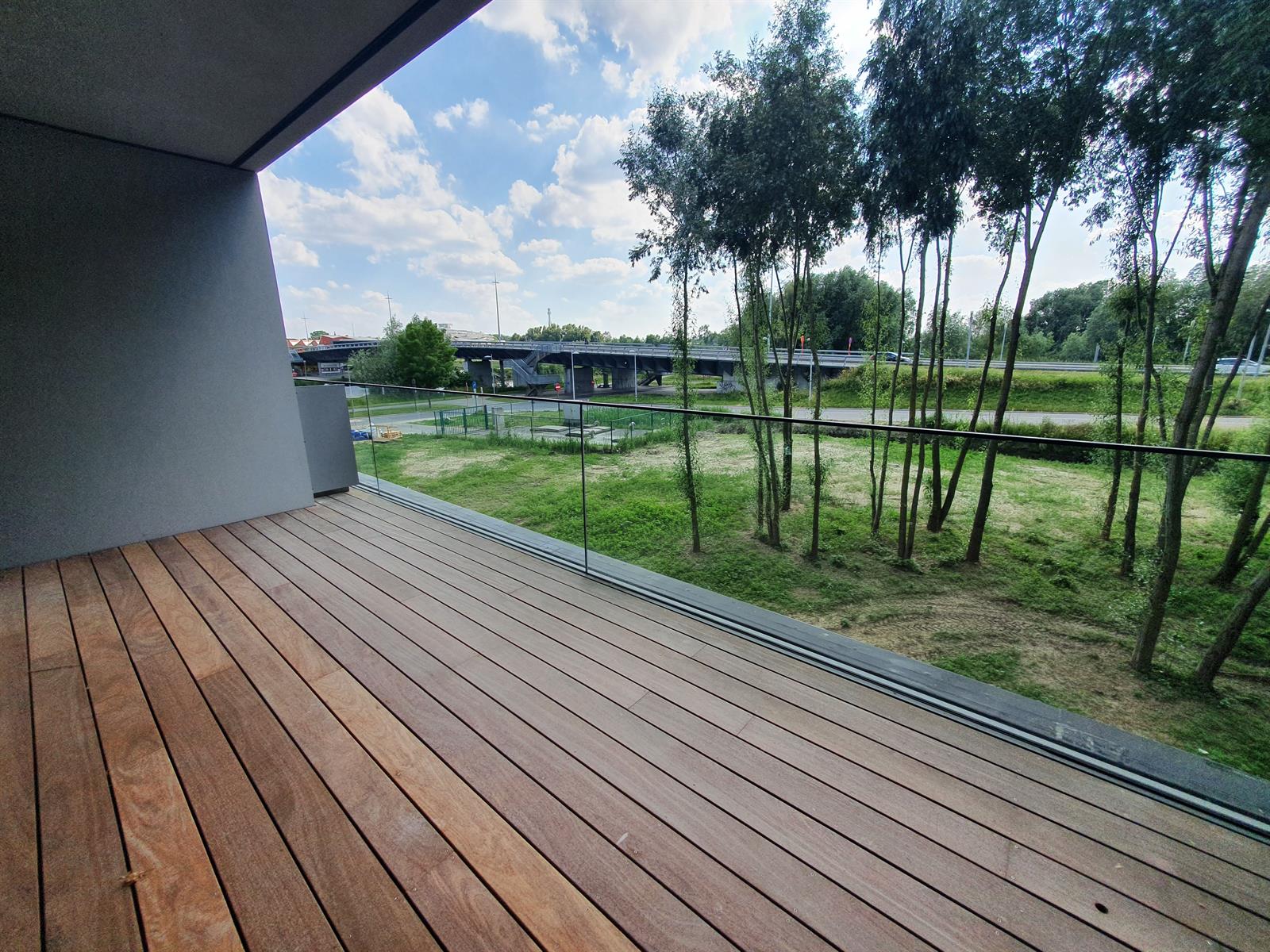 Apartment for rent in Kortrijk with 2 bedrooms - photo 4