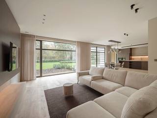 Gelegen in een van de meest begeerde en groene residentiële wijken van Oud-Turnhout, onthult deze uitzonderlijke nieuwbouwwoning uit 2023 een...