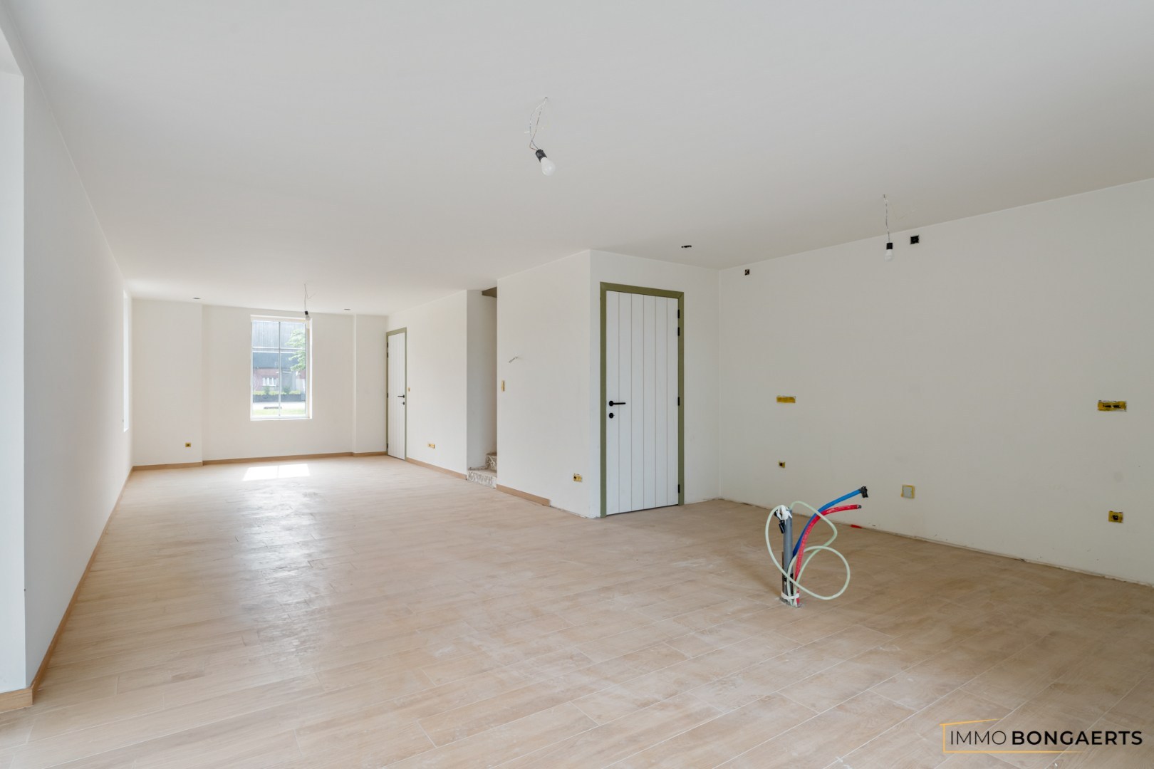 Nieuwbouwwoning met 4 slaapkamers - foto 5