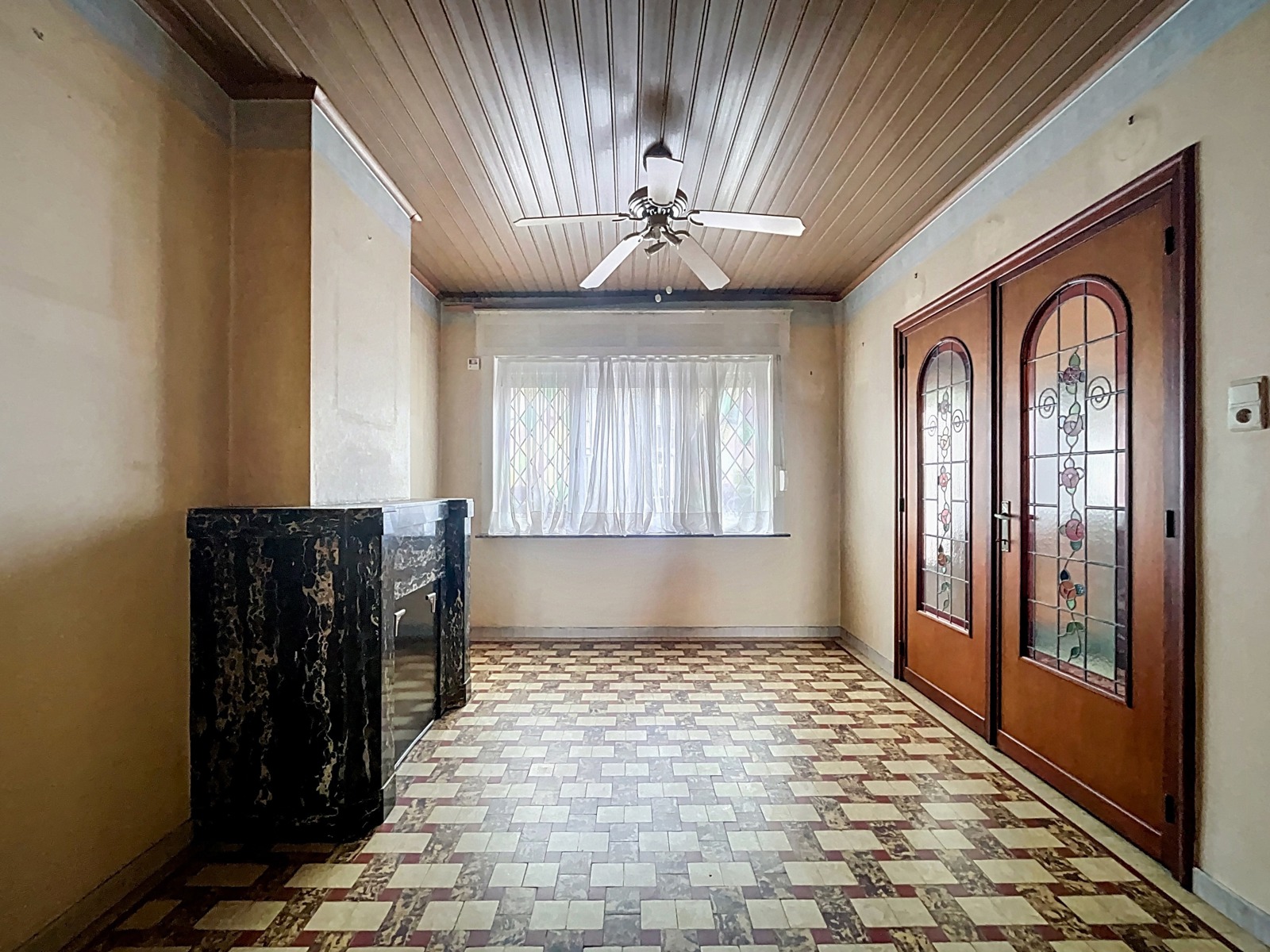 Mooi gelegen, Te renoveren Stadswoning met 3 SLPK én Tuin! - foto 4