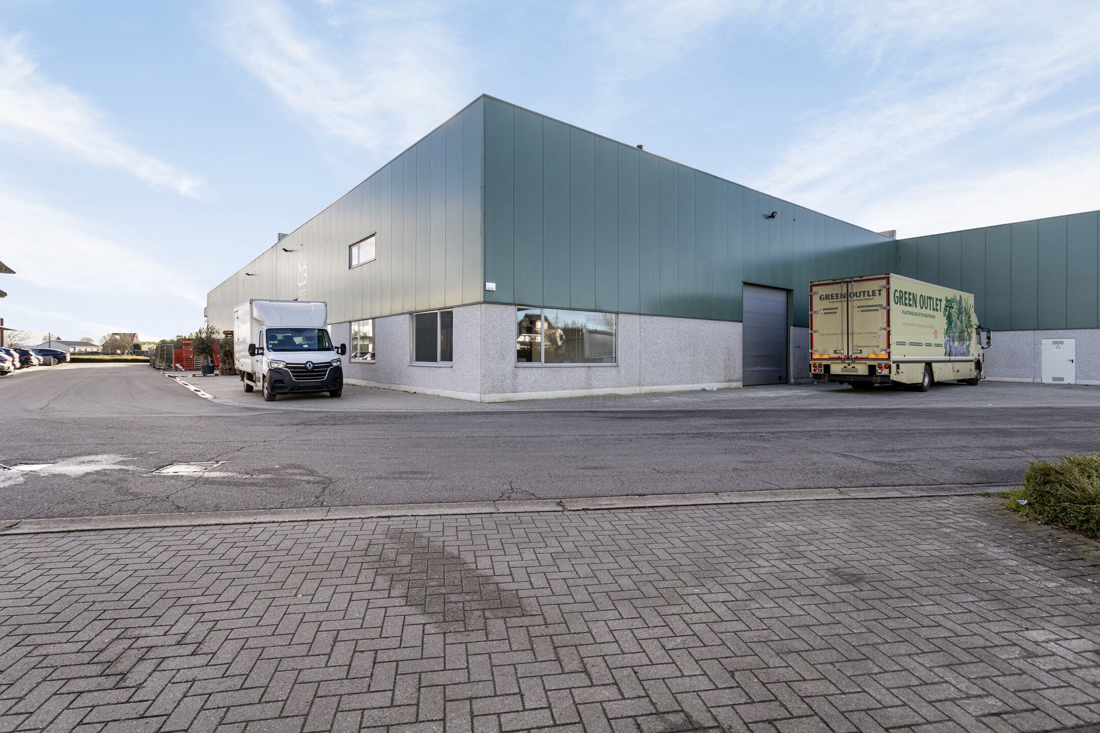 Commercial for rent in Wommelgem - photo 1