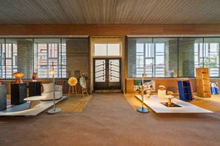 Ontdek deze uniek gelegen casco handelsruimte op een topligging aan de Broeltorens aan nieuwe voorwaarden tijdens het Wonder Creativity Festival...