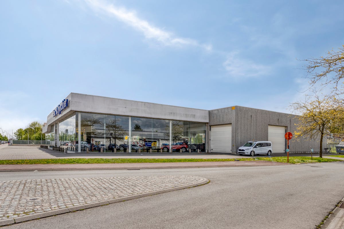 Bedrijfsgebouw op ca. 9.526m² langs de Westlaan in Roeselare - foto 4