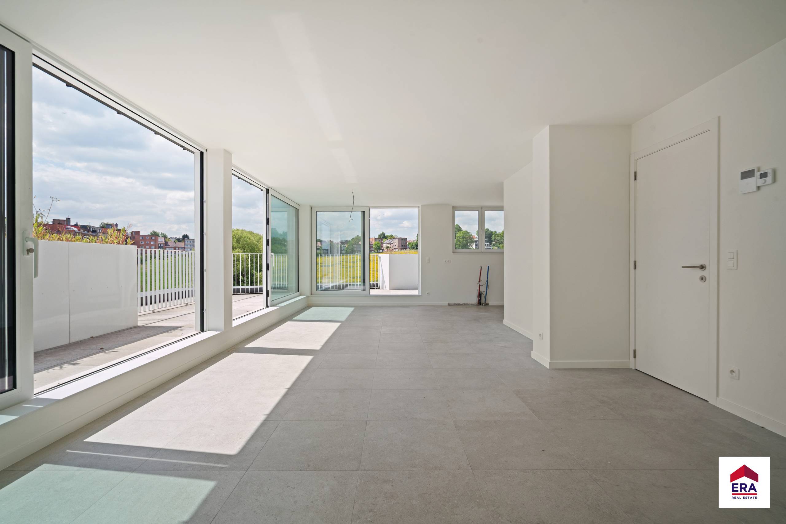 Appartement à vendre à Berchem-Sainte-Agathe avec 3 chambres - photo 2