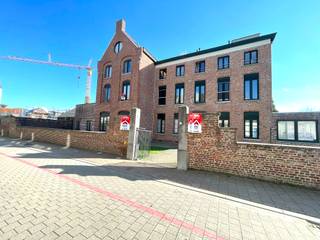 Dit karaktervolle appartement combineert een centrale ligging met een praktische indeling en bevindt zich in het hart van Wervik. Momenteel is...