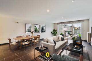 Langs Broekem ter hoogte van nummer 7, op net geen kilometer van het centrum van Bilzen, bevdindt zich deze verzorgde rijwoning met drie...