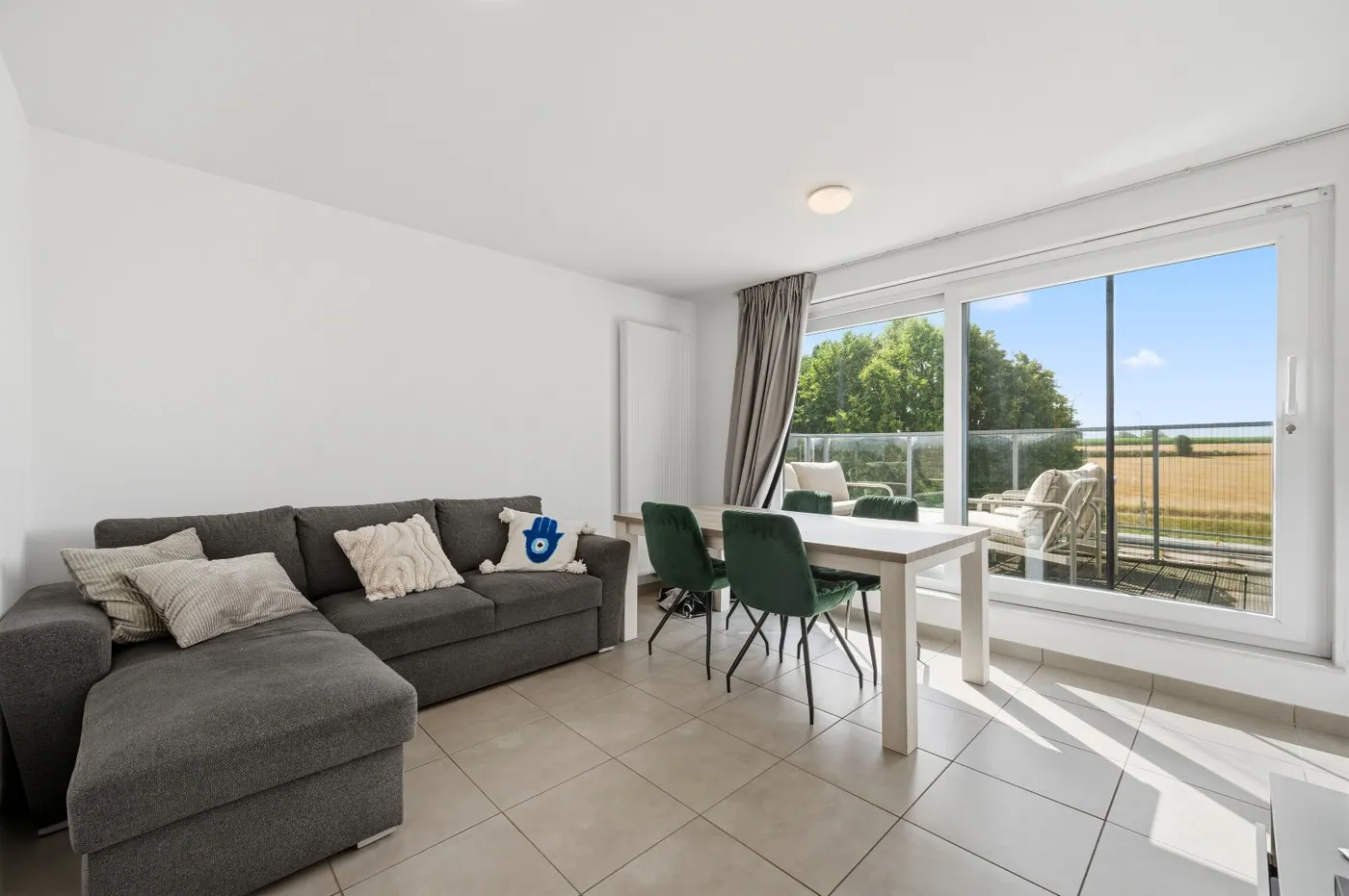 Gezellig appartement met ruim terras nabij het centrum (mogelijkheid aankoop autostaanplaats) - foto 5