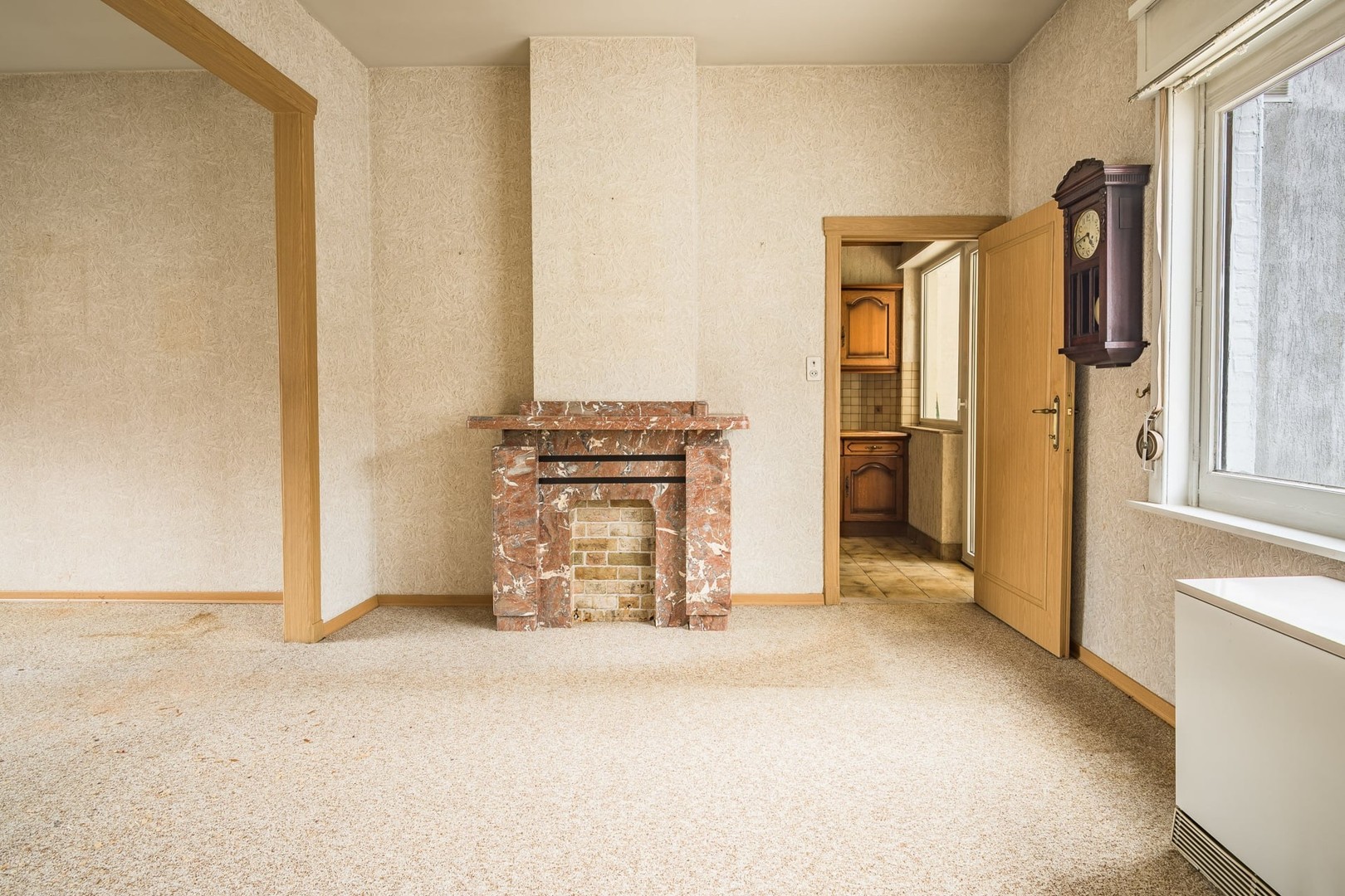 🏡 Charmante te renoveren woning met tuin in het historisch centrum van Merksem - foto 5