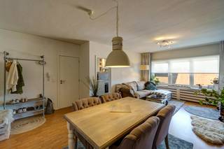 Interesse? Vragen? Neem gerust contact op met Erik Smeijers via erik@copandi.be of via +32 497 53 07 96.Dit gezellige appartement op de tweede...