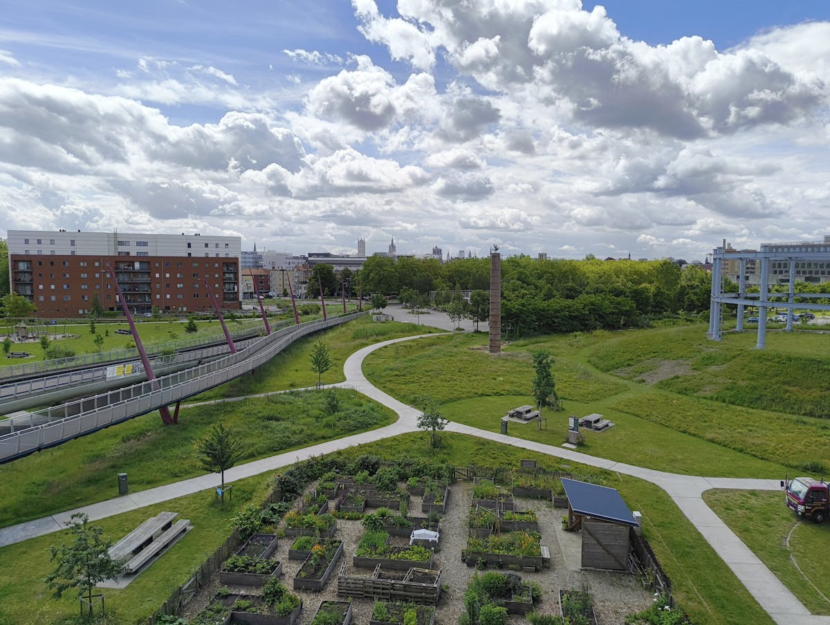 Modern apartment for rent in the heart of Ghent - photo 1