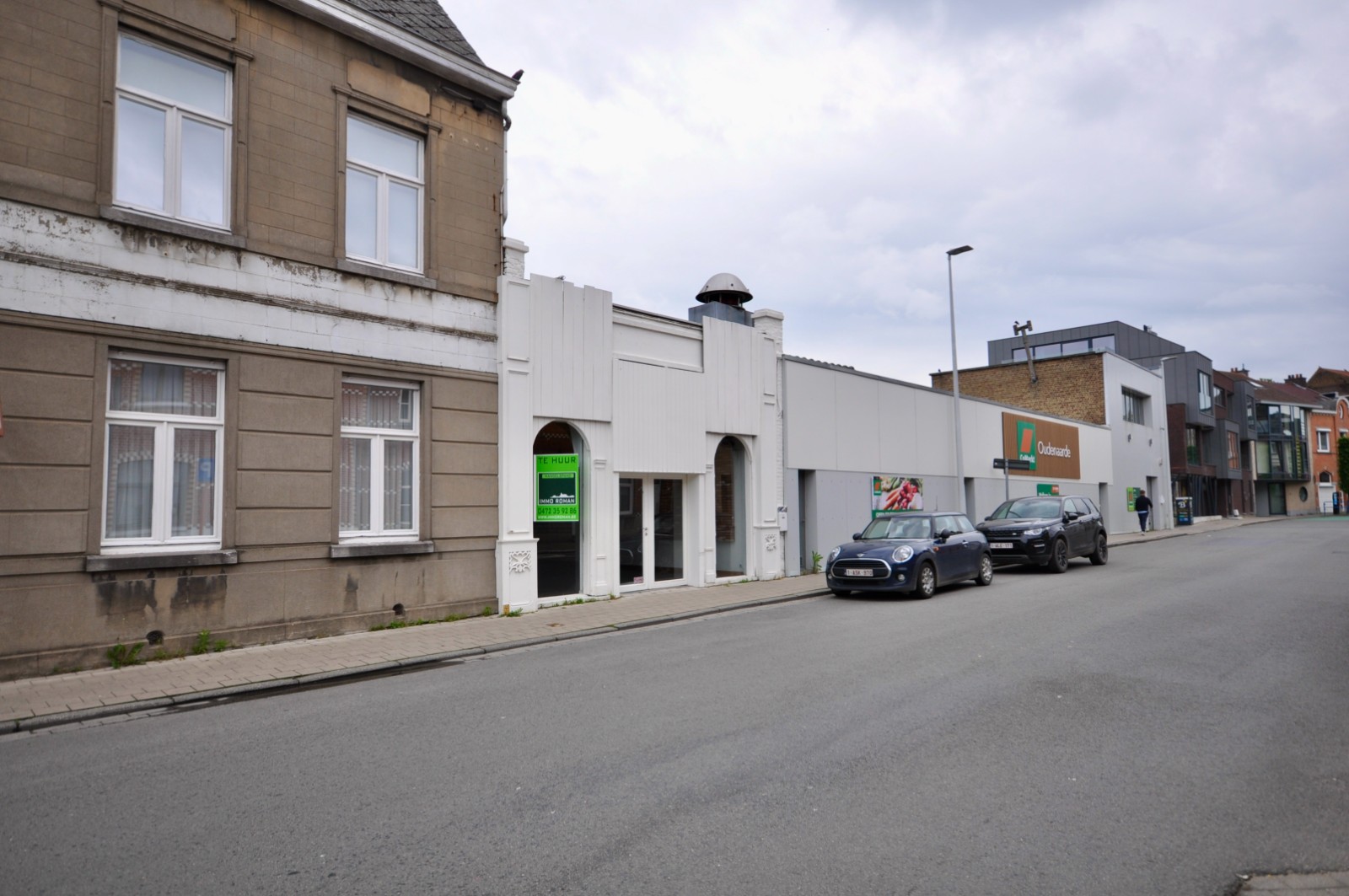 Commerciële Ruimte/kantoor op goeie ligging in het centrum van Oudenaarde - foto 1