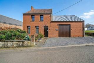 VERKOOPVOORWAARDENPrijs : Doe een bod vanaf ***.000€ onder voorbehoud van aanvaarding door de eigenaars'Beschikbaarheid :Op'act COMPOSITIEEN BEPAALDE...