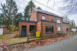 Te renoveren of af te breken woning op een toplocatie in Boortmeerbeek Op zoek naar een renovatieproject met potentieel, of naar een uitzonderlijk...