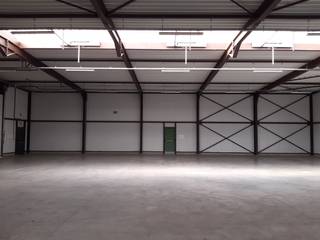 Bedrijfshal te huur!De hal is gelegen op de volledig gerenoveerde Flam site, in de Fabrieksstraat te Sint-Truiden, in een afgesloten domein met...