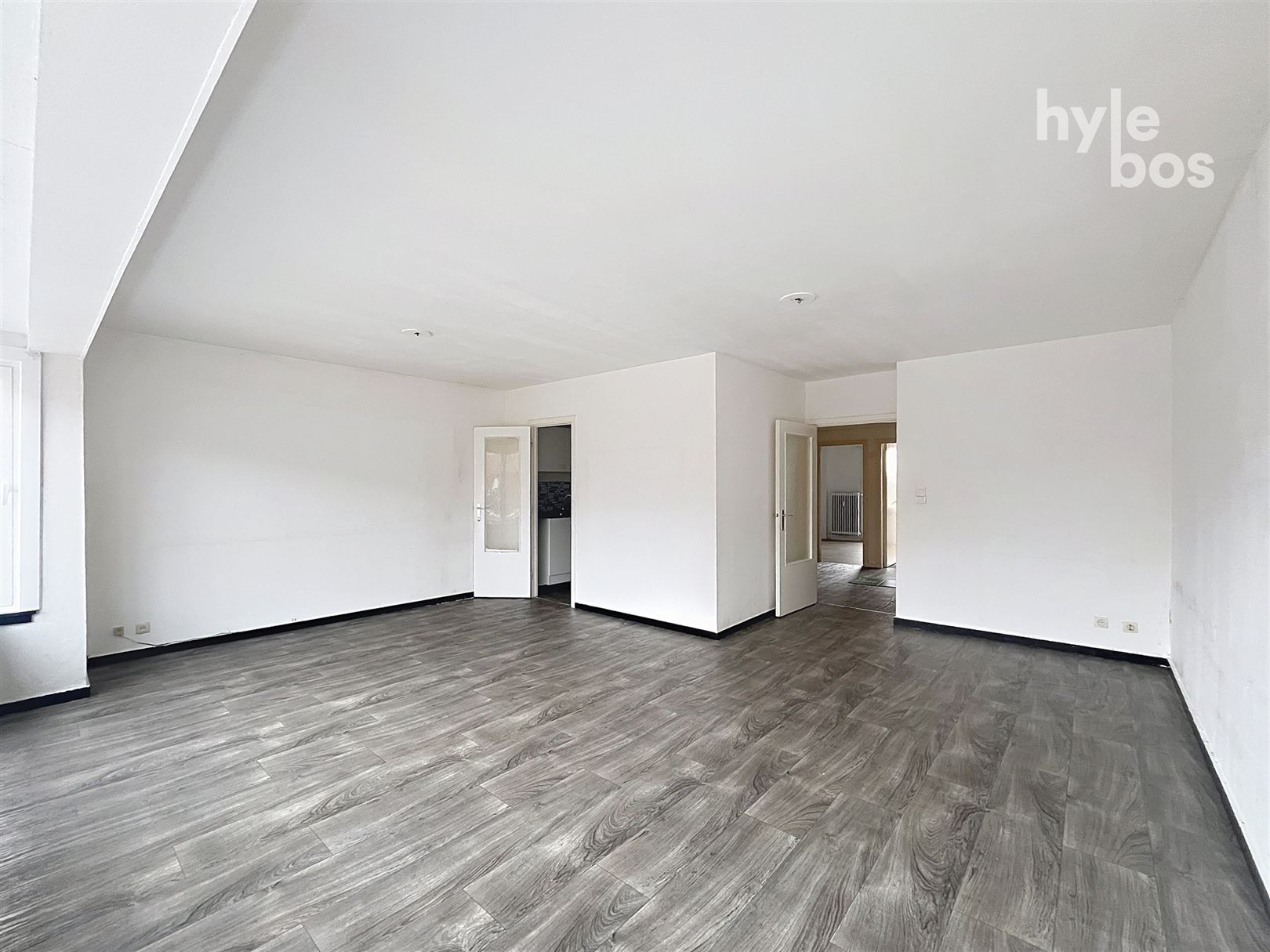 Appartement à vendre à Saint-Nicolas avec 2 chambres - photo 3