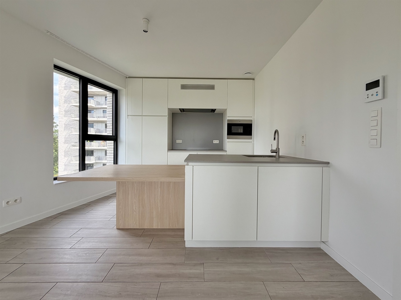 Louise Marie ∣ Nieuw hoekappartement met 2 slaapkamers + P - foto 2