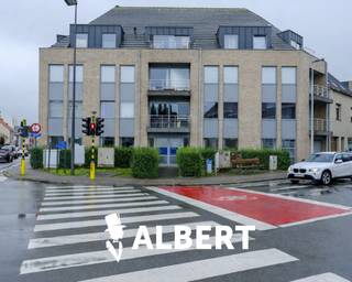 Gelijkvloers kantoor met centrale ligging en parkeermogelijkhedenIn deze centrumstad bieden wij een centraal gelegen gelijkvloers kantoor aan dat...