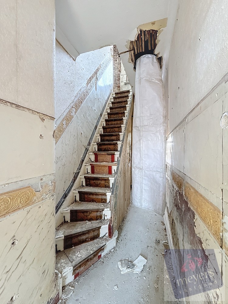 Te renoveren woning met goedgekeurde plannen – Hasselt - foto 2