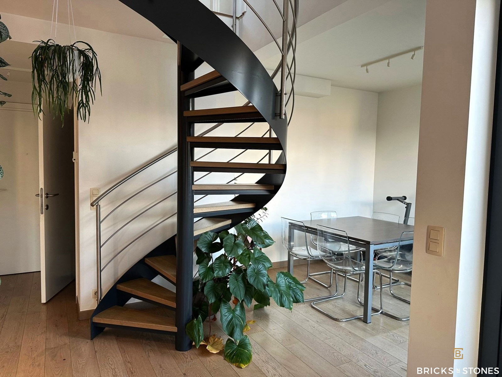 Ruime duplex met 2 terrassen in de Oude Stad - foto 3